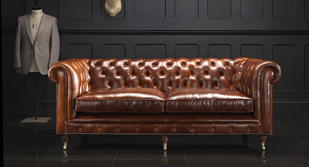 KOŽENÁ POHOVKA CHESTERFIELD -WOBURN